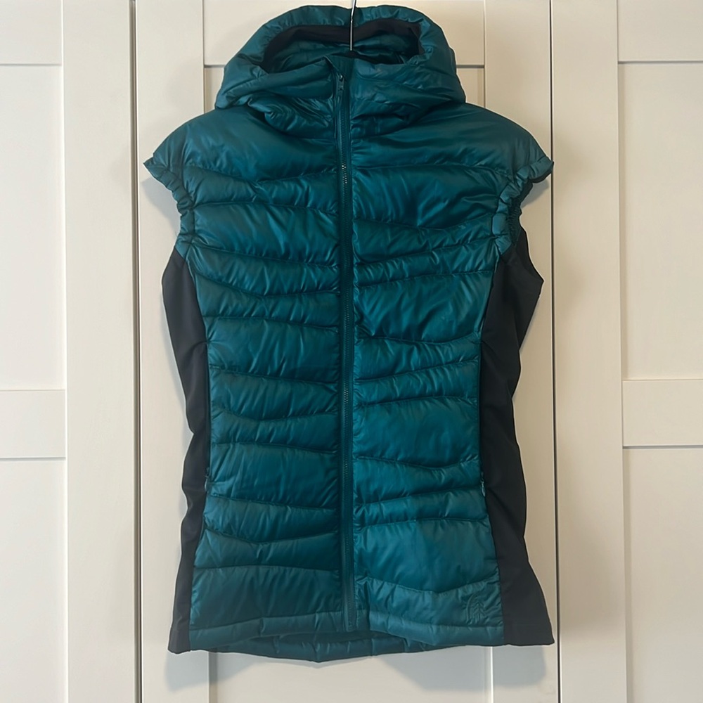 Sierra Designs real down vest